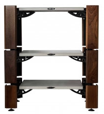 3 &uacute;j term&eacute;kkel &eacute;rkezik a solid tech